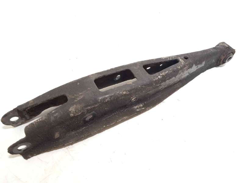BRAZO SUSPENSION INFERIOR TRASERO DERECHO 20250FG042 