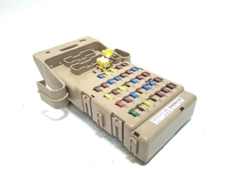 CAJA RELES / FUSIBLES 82201AJ000 