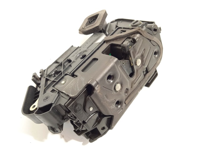 CERRADURA PUERTA TRASERA DERECHA 5TA839016E 