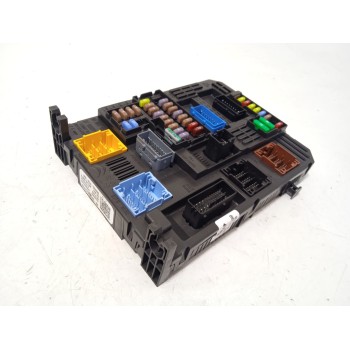 Recambio de caja reles / fusibles para citroën c4 cactus 1.2 thp 110 referencia OEM IAM 98030790580 1635126380 1669610680
