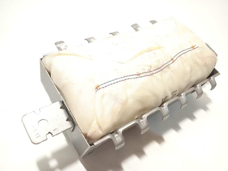 AIRBAG DELANTERO DERECHO 845303Z000 