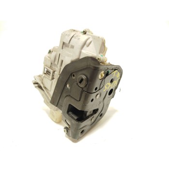 CERRADURA PUERTA TRASERA DERECHA 4F0839016 