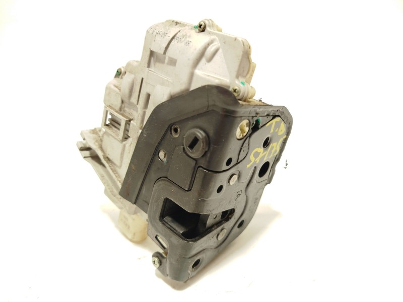 CERRADURA PUERTA TRASERA DERECHA 4F0839016 