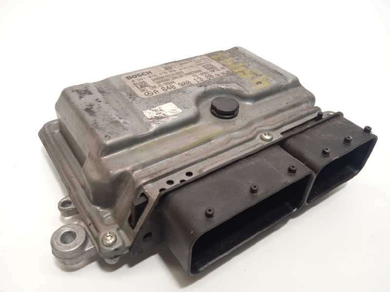Recambio de centralita motor uce para mercedes-benz clase b (w245) 180 cdi (245.207) referencia OEM IAM A6409001300  0281016476