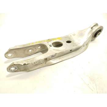 BRAZO SUSPENSION INFERIOR TRASERO DERECHO 80A505311B 