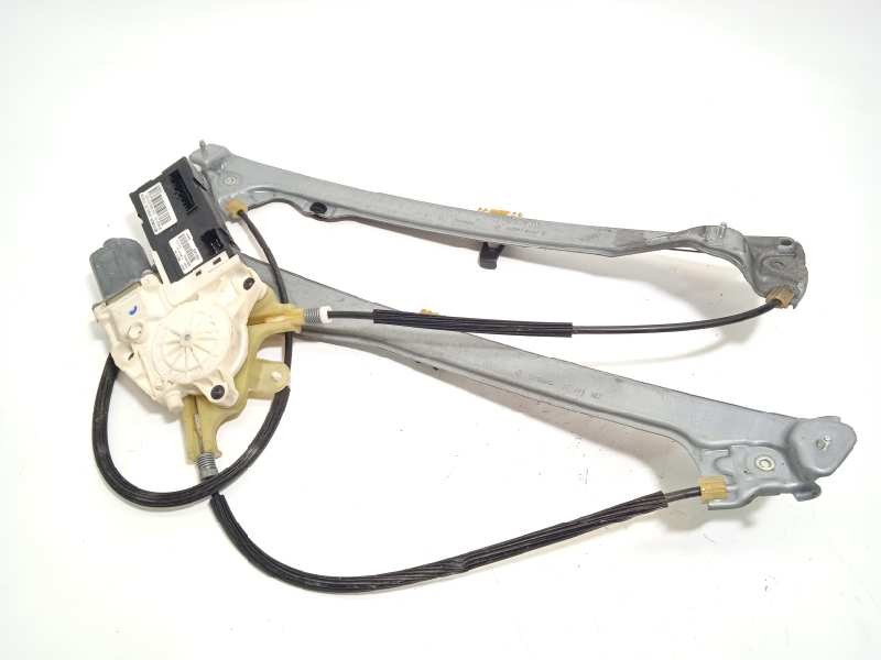 ELEVALUNAS DELANTERO IZQUIERDO 807010002R 