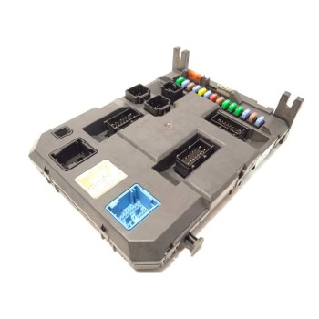 CAJA RELES / FUSIBLES 9666952280 1663371380 