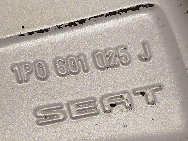 Recambio de llanta para seat leon (1p1) 1.9 tdi referencia OEM IAM 1P0601025J72V 6