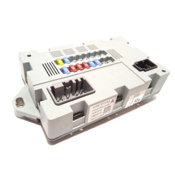 Recambio de caja reles / fusibles para jaguar xe 2.0 diesel cat referencia OEM IAM CPLA14Q073AA C2D23644 