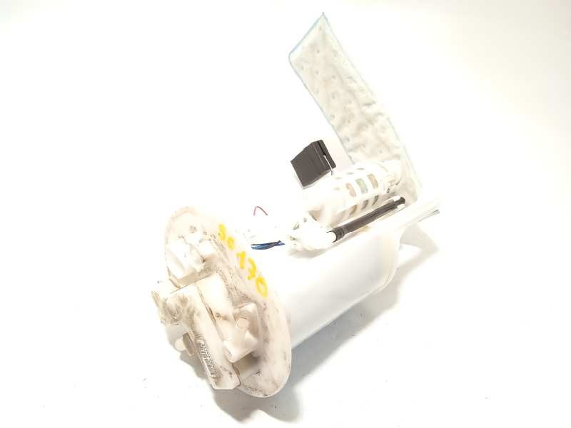 BOMBA COMBUSTIBLE 777040D070 