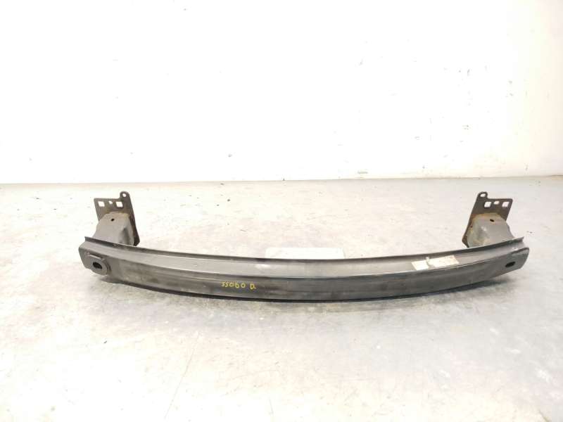 REFUERZO PARAGOLPES DELANTERO 6J0807109A 