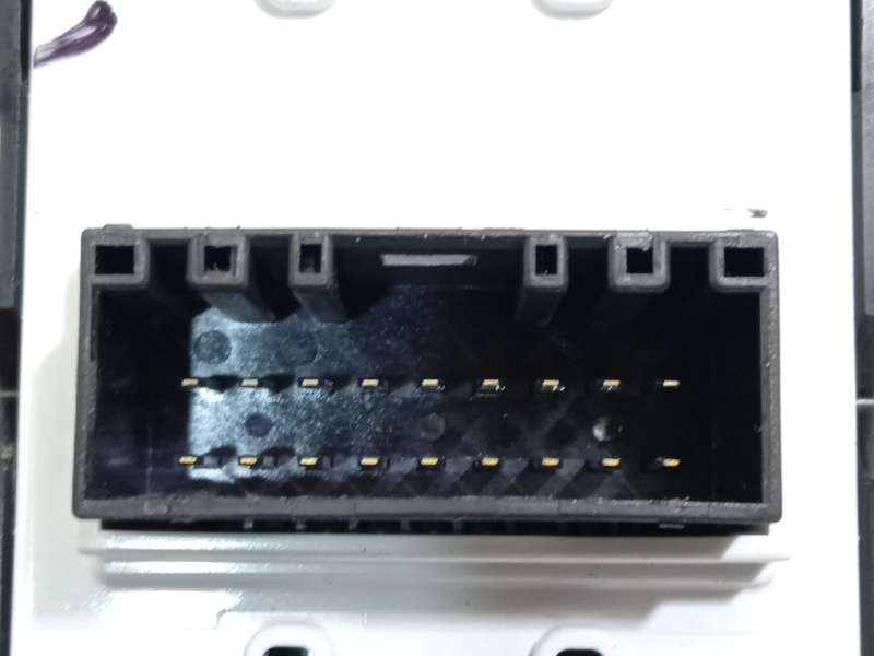 Recambio de mando elevalunas delantero izquierdo para hyundai i30 (pd) 1.0 tgdi cat referencia OEM IAM 93571G3030 93571G3030PMP - Blanco 4