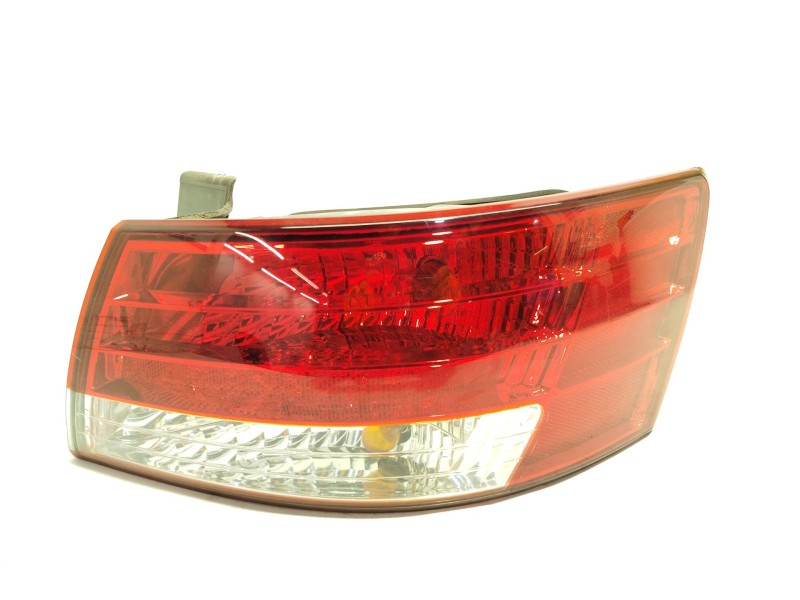 PILOTO TRASERO DERECHO 924023K010 