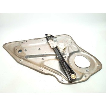 Recambio de elevalunas trasero derecho para mercedes-benz clase c (w204) berlina c 200 cdi (204.007) referencia OEM IAM A2048200