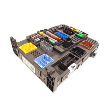 CAJA RELES / FUSIBLES 9830805680 1669610980 28625151