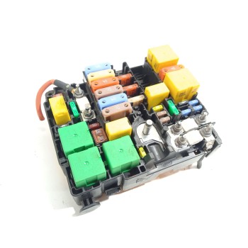 Recambio de caja reles / fusibles para peugeot 308 active referencia OEM IAM 9804848580  