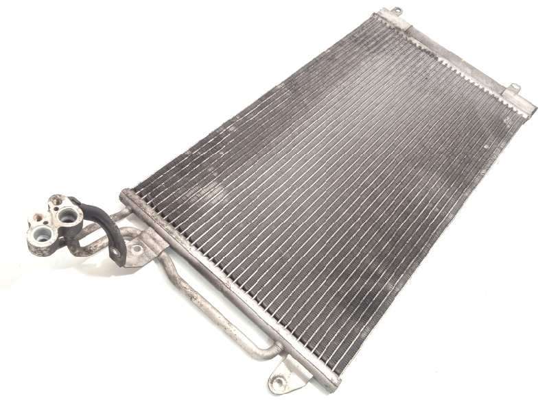 CONDENSADOR / RADIADOR AIRE ACONDICIONADO 6R0820411D 