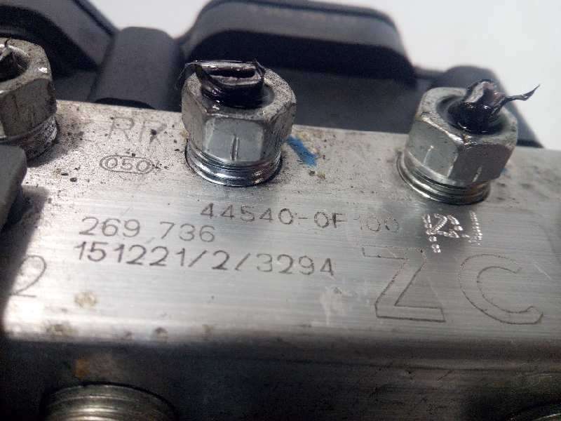 Recambio de abs para toyota verso advance referencia OEM IAM 445400F100 2265106455 269736 4