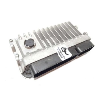 Recambio de centralita motor uce para toyota yaris hybrid feel! referencia OEM IAM 896610DT20  2756002780