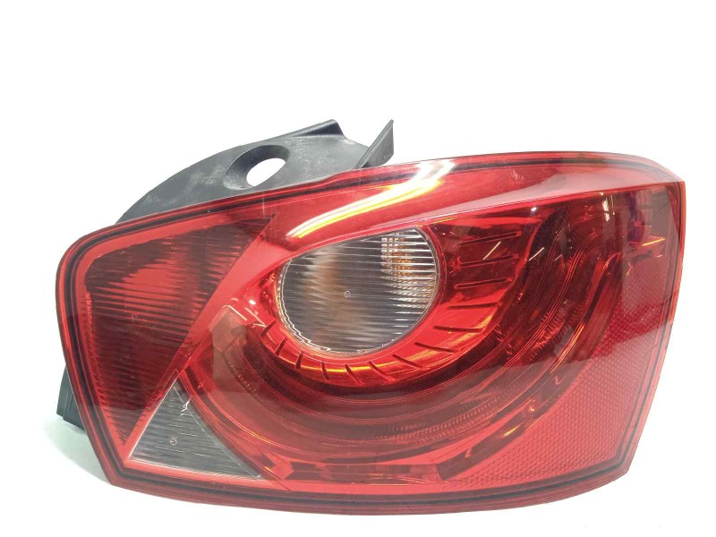 PILOTO TRASERO DERECHO 6J4945096K 6J4945112H