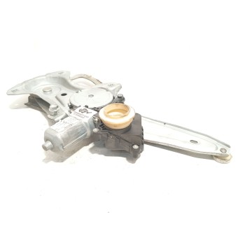 Recambio de elevalunas trasero izquierdo para toyota verso (_r2_) 2.0 d-4d (aur20_) referencia OEM IAM 857200F040B 915179102 