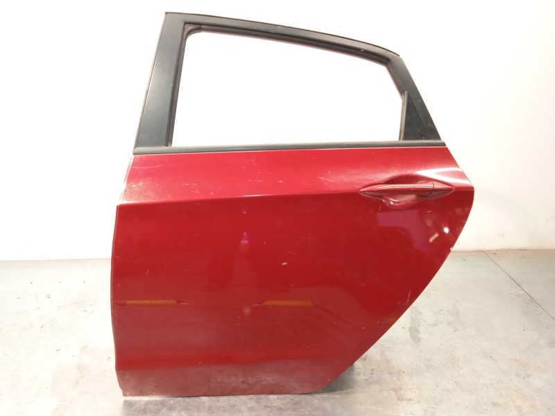 PUERTA TRASERA IZQUIERDA 77003A6000 