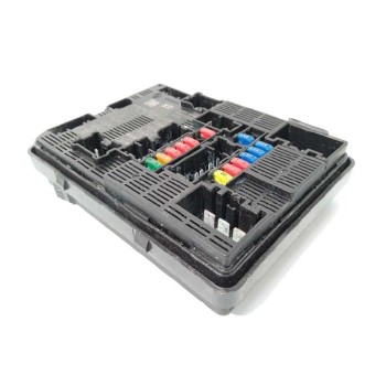 CAJA RELES / FUSIBLES 284875RF0A 