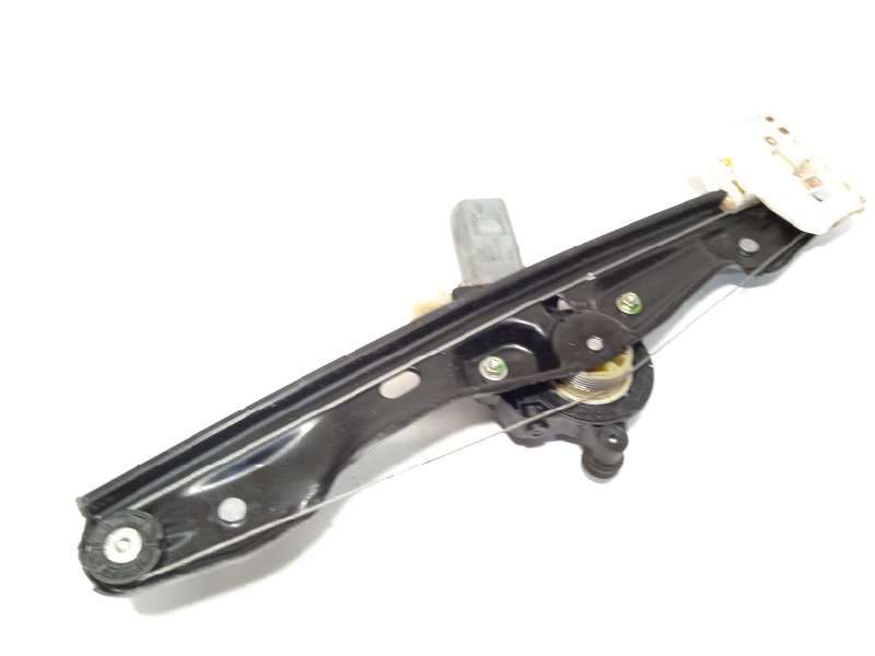 Recambio de elevalunas trasero derecho para bmw serie 1 lim. (f20) 118i referencia OEM IAM 7242556 - Blanco 2
