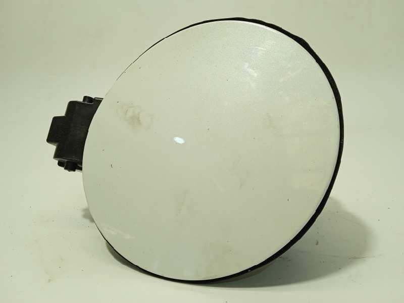 TAPA EXTERIOR COMBUSTIBLE 781215RB0A 788325FA0H