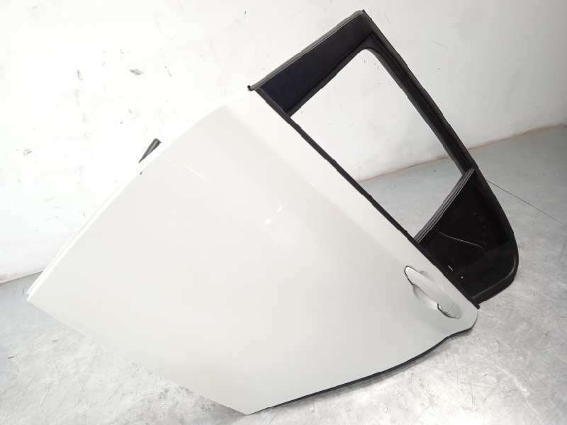 Recambio de puerta trasera izquierda para bmw serie 1 lim. (f20) 118i referencia OEM IAM 41527284515 41525A2A397 - Blanco 2