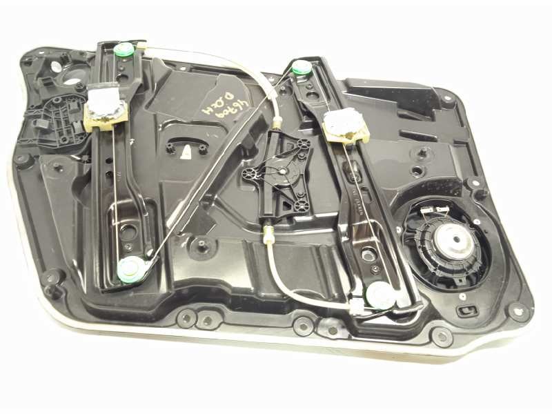 ELEVALUNAS DELANTERO DERECHO A2469065200 2469065200