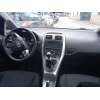 toyota auris (_e15_) del año 2012