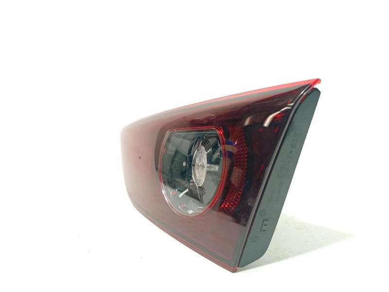 Recambio de piloto trasero derecho interior para mazda mazda 3 sedan 2.5 e-skyactiv-g referencia OEM IAM BGKM513F0 3