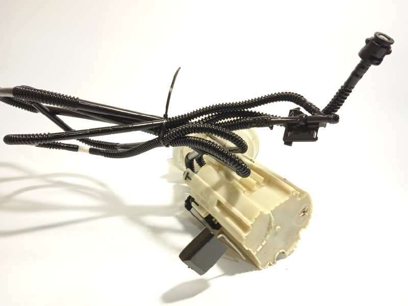 Recambio de bomba combustible para mercedes-benz clase c (w204) berlina c 200 cdi (204.007) referencia OEM IAM A2044700594  1582 4
