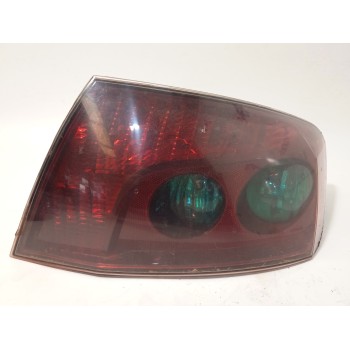 PILOTO TRASERO DERECHO 6351GC 