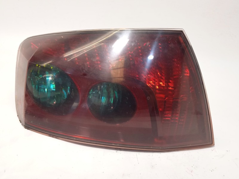 PILOTO TRASERO IZQUIERDO 6350GC 