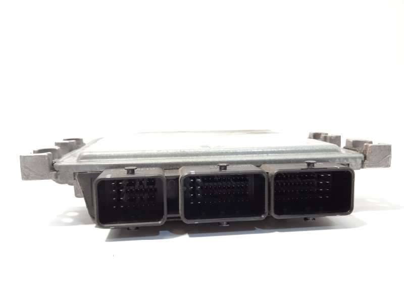 Recambio de centralita motor uce para renault laguna iii authentique referencia OEM IAM 8200981816 8200726923 S122326134 4