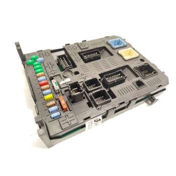 CAJA RELES / FUSIBLES 9664059080 657064 