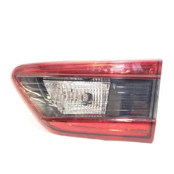 PILOTO TRASERO DERECHO INTERIOR 84251FL100 