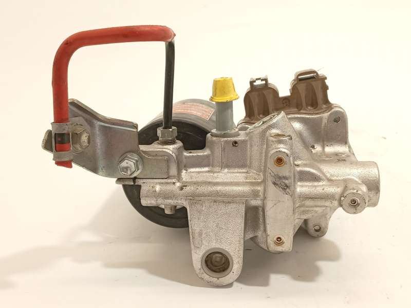 Recambio de servofreno para toyota yaris hybrid active referencia OEM IAM 4707012010 - Blanco 5