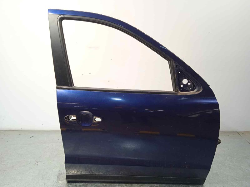 PUERTA DELANTERA DERECHA 760042B020 