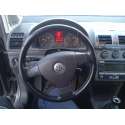 VOLKSWAGEN TOURAN (1T2)
