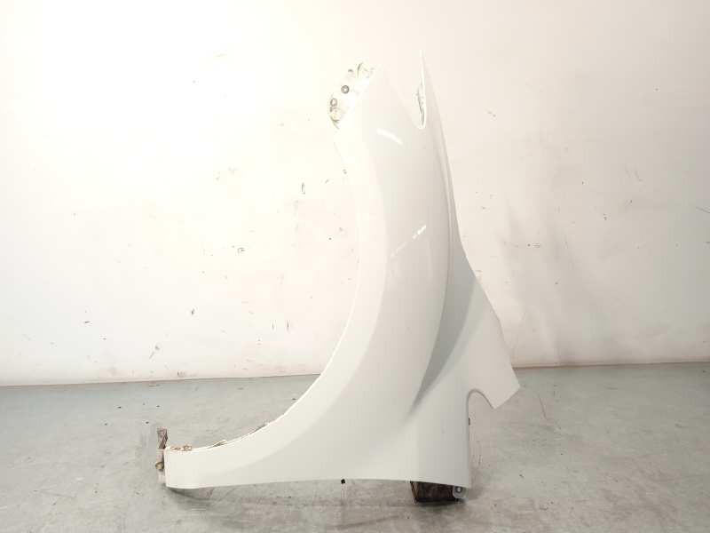 ALETA DELANTERA IZQUIERDA E22152210E 