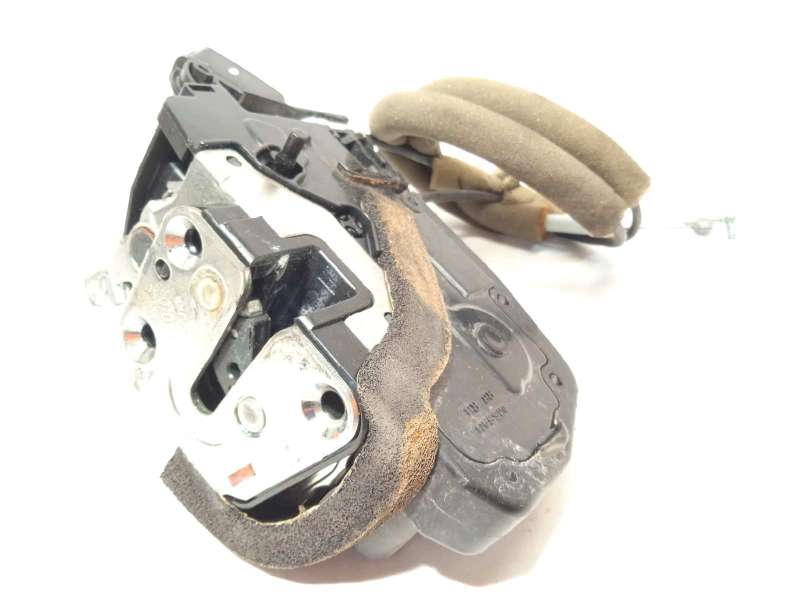 CERRADURA PUERTA TRASERA DERECHA 825001AA0A 