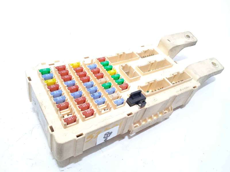 CAJA RELES / FUSIBLES 919502B210 
