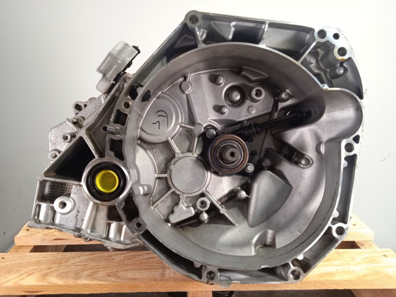 CAJA CAMBIOS JT4016 320103789R 