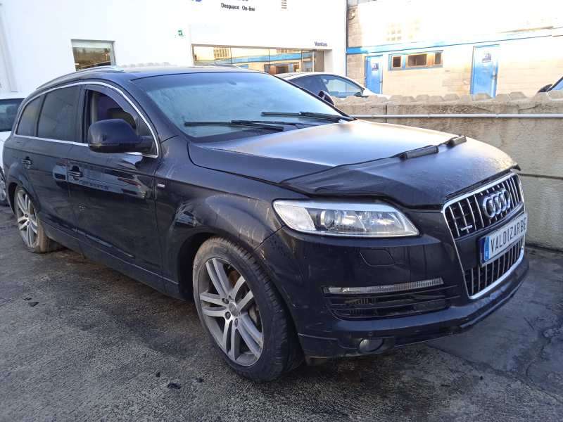 AUDI Q7 (4L)