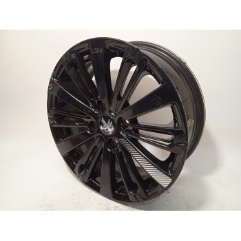 Recambio de llanta para peugeot 208 allure referencia OEM IAM 9808137577 98081375WR 