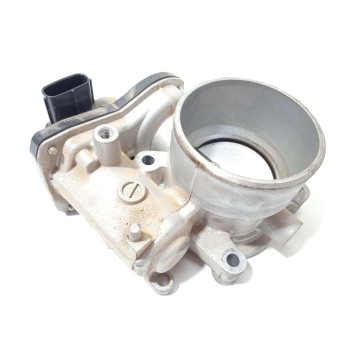 Recambio de caja mariposa para mazda 3 berlina (bp) referencia OEM IAM PE2713640 K4238 2C0700898