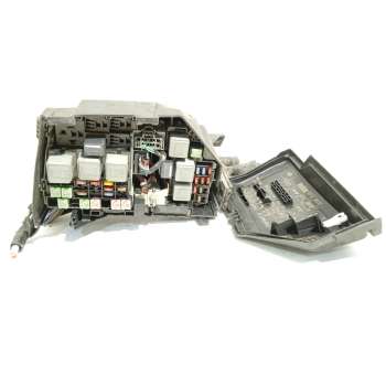 CAJA RELES / FUSIBLES 1501113 1385556 
